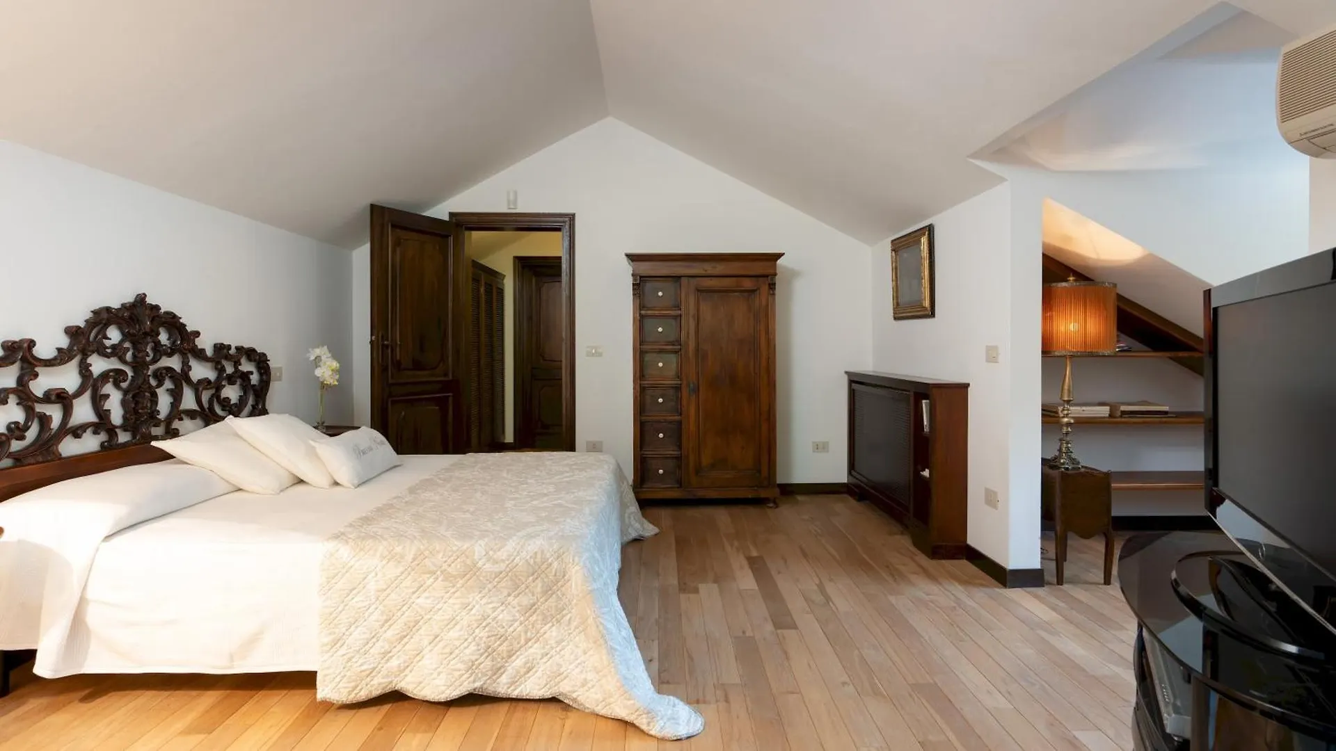 Villa Manganelli 12, Emma Villas Camaiore